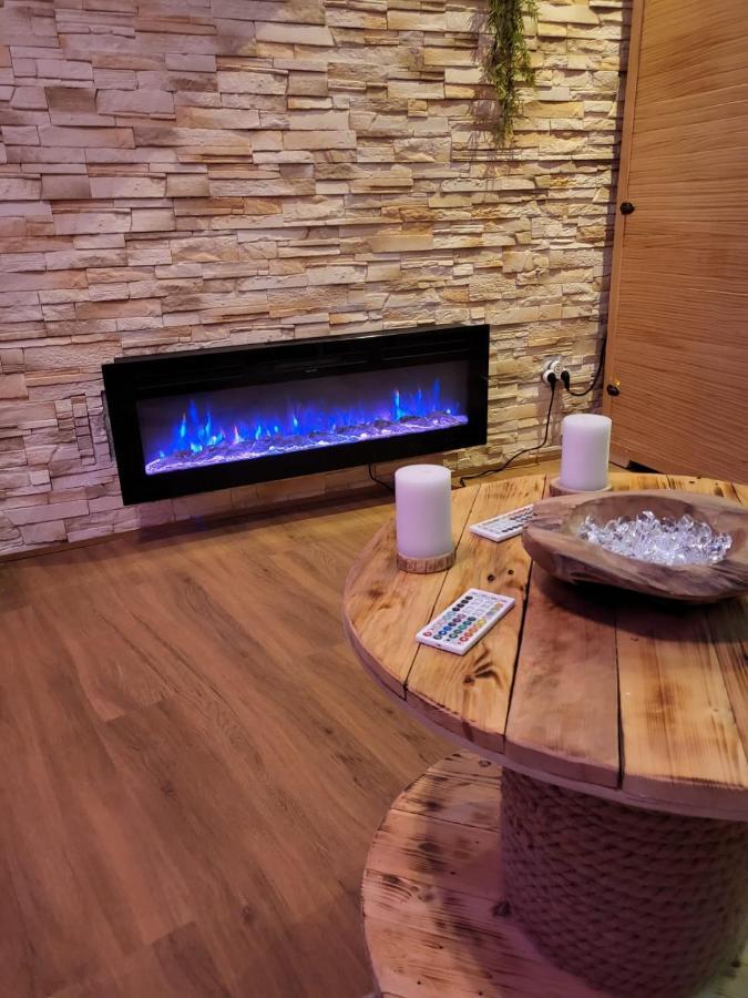 Le Spa De La Cathedrale - Jacuzzi - Sauna - Champagne - Netflix - Wifi Troyes Luaran gambar